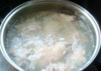 脱骨猪蹄的做法 步骤4