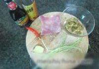 榨菜肉丝煲仔饭的做法 步骤2