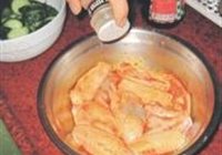 蒜香鸡翅的做法 步骤3