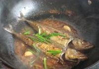 红烧青条鱼的做法 步骤7