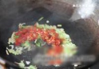 剁椒黑豆腐的做法 步骤4