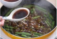 扁豆焖面的做法 步骤6