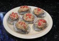 蒜茸粉丝蒸鲜鲍的做法 步骤6