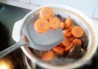 胡萝卜烧羊排的做法 步骤7