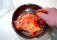 蒜香脆皮鸭腿的做法 步骤3