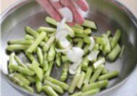 鸡汤鲜炒芦笋的做法 步骤6