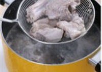 田园烧排骨的做法 步骤4