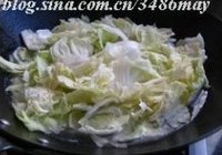 鱼骨白菜汤的做法 步骤4
