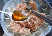 黑椒蜜汁猪肉铺的做法 步骤7
