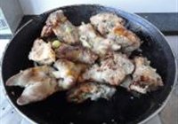 西瓜皮炖颈骨的做法 步骤10