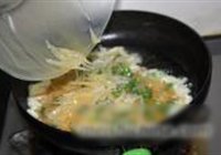 银鱼丝儿烘鹌鹑蛋的做法 步骤6