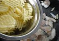 花肉洋葱土豆片的做法 步骤7