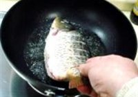 干烧鲤鱼的做法 步骤7