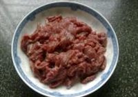 水煮牛肉片的做法 步骤2