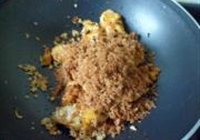 避风塘炒鸡翅的做法 步骤19