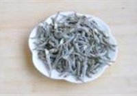香辣小鱼干的做法 步骤1