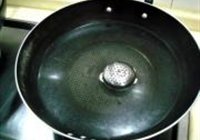 黄豆花生煲猪脚的做法 步骤3