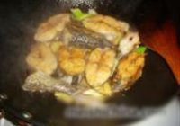 鲅鱼炖豆腐的做法 步骤9