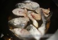 鲅鱼炖豆腐的做法 步骤6