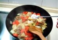 咖喱土豆牛肉的做法 步骤15