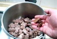 咖喱土豆牛肉的做法 步骤5