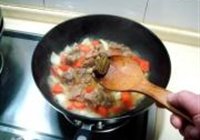 咖喱土豆牛肉的做法 步骤12