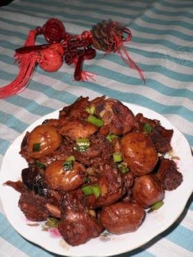 红烧栗子鸡