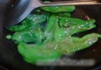 虎皮辣椒的做法 步骤2