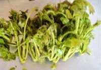 啤酒炸香椿鱼的做法 步骤1