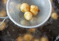 茄汁鹌鹑蛋的做法 步骤10