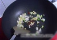 炒耙菇的做法 步骤5