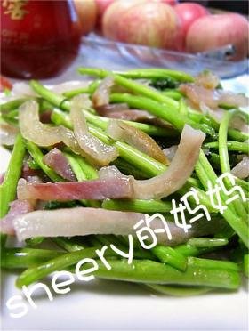芦蒿炒咸肉