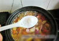 红焖牛肉煲的做法 步骤15