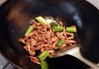 牛肉小炒的做法 步骤8