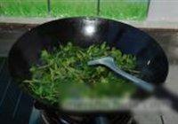 枸杞芽炒鸡蛋的做法 步骤5