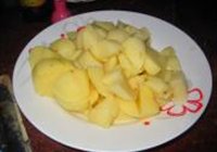 肉粒酱烧土豆块的做法 步骤2