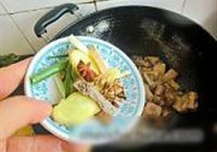 红焖牛肉煲的做法 步骤5