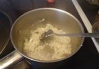 红烧香菇煎蛋的做法 步骤3