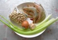 西芹腰果炒虾仁的做法 步骤1