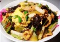 鸡蛋肉丝炒三样的做法 步骤15