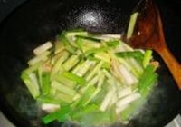 鸡蛋肉丝炒三样的做法 步骤11