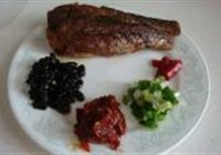 豆豉鲮鱼烧豆腐的做法 步骤2