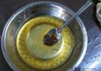 肉碎洒上嫩豆腐的做法 步骤4