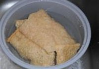 瑶柱节瓜煲的做法 步骤2