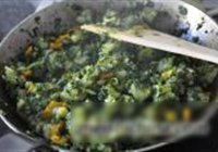土豆菠菜小虾糕的做法 步骤5