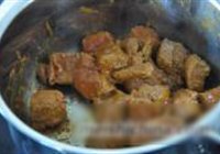 牛腩饭的做法 步骤3