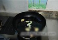 糖醋排骨的做法 步骤2