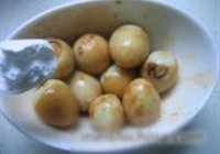 红扒鹌鹑蛋的做法 步骤4
