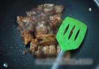 红枣桂圆烧排骨的做法 步骤5