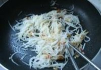 米椒酿竹肠的做法 步骤6